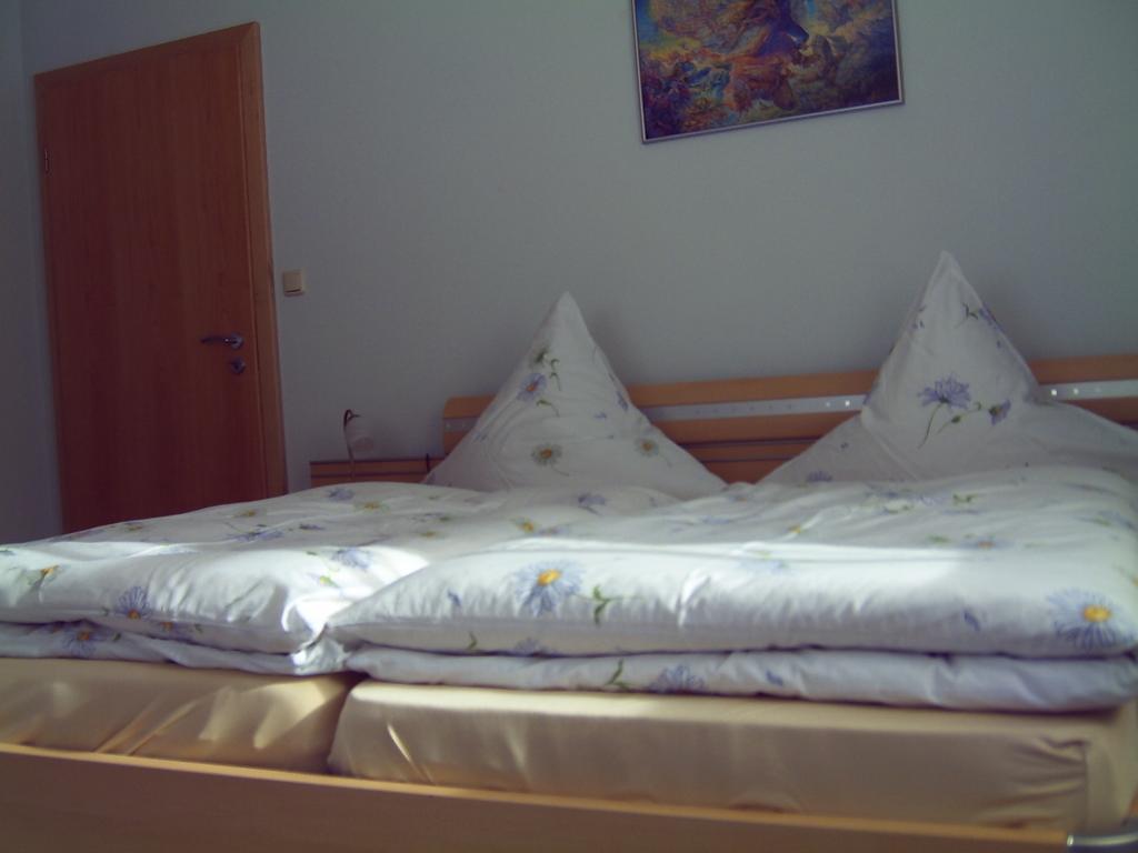 Ferienwohnung Reisinger Арнбрук Стая снимка